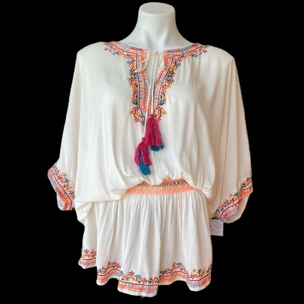 ALTAR’D STATE Bohemian Embroidered Swimsuit Cover Or Blouse Size M NEW
